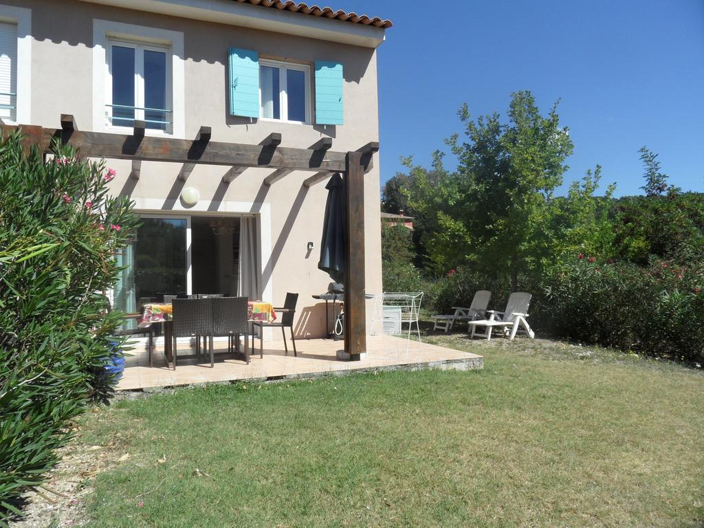 Lagrange Vacances Les Bastides Des Chaumettes Монтору Номер фото